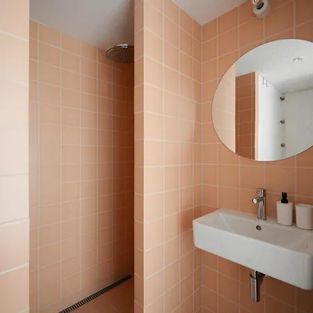 Stylish With A View Of Blue Church Apartmán