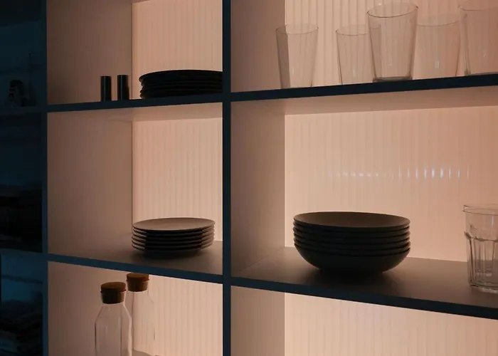 Stylish With A View Of Blue Church דירה