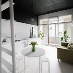 Apartament Stylish With A View Of Blue Church